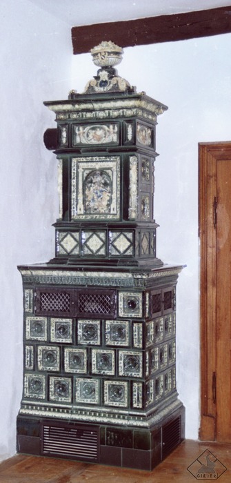 Kachelofen Stil 1195 - Die Keramikkacheln dieses Kachelofens wurden von …